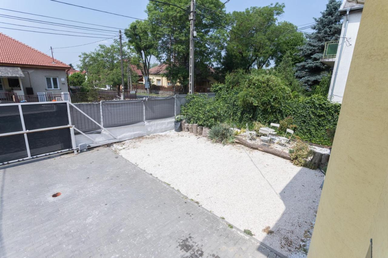 Hi-Bp Garden City Batsanyi Tiny House Near The City Train With Free Parking Budapest Luaran gambar
