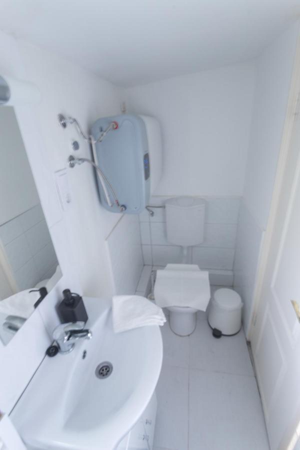 Hi-Bp Garden City Batsanyi Tiny House Near The City Train With Free Parking Budapest Luaran gambar